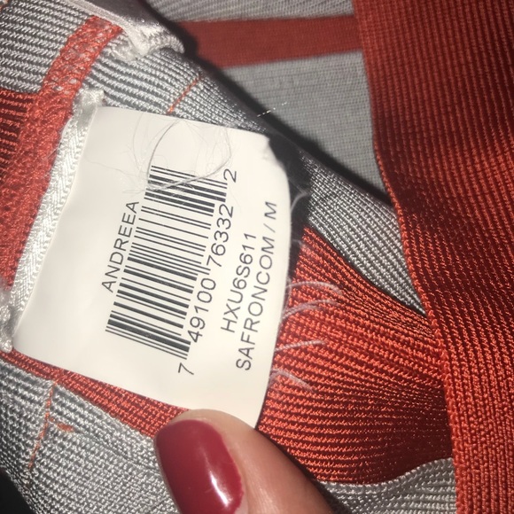 Herve Leger dress - Picture 5 of 7